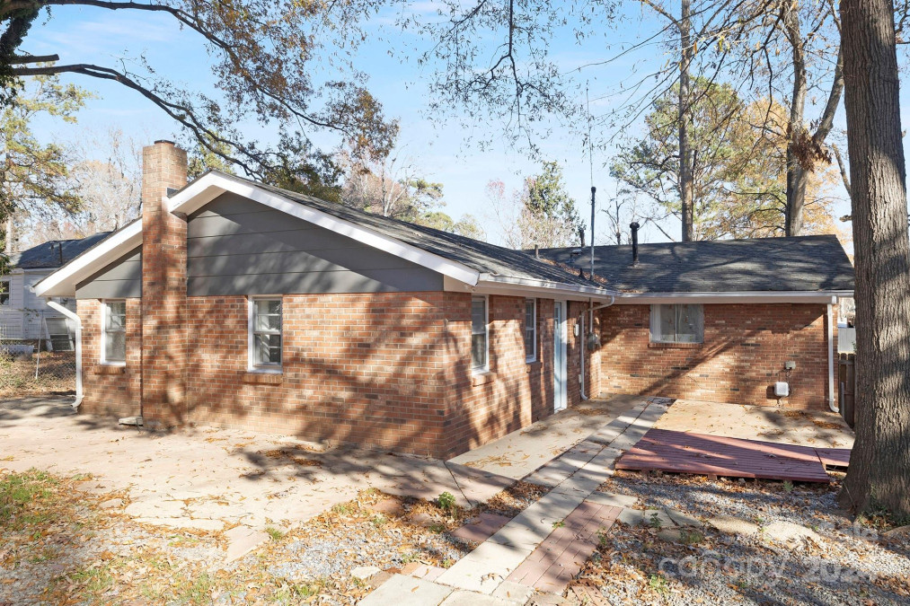 507 Kentbrook Dr Charlotte, NC 28213