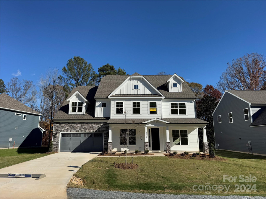 2015 Cedar Falls Dr Waxhaw, NC 28173