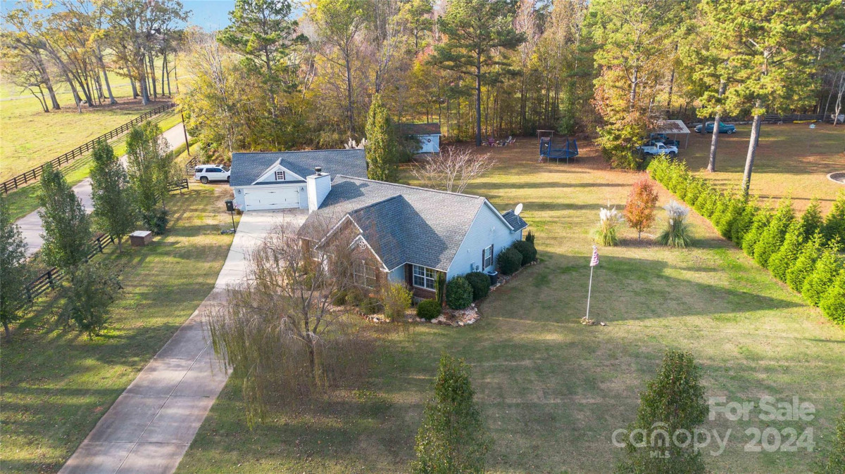 1309 Christine Way Mcconnells, SC 29726