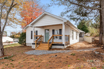 138 North St Rutherfordton, NC 28139