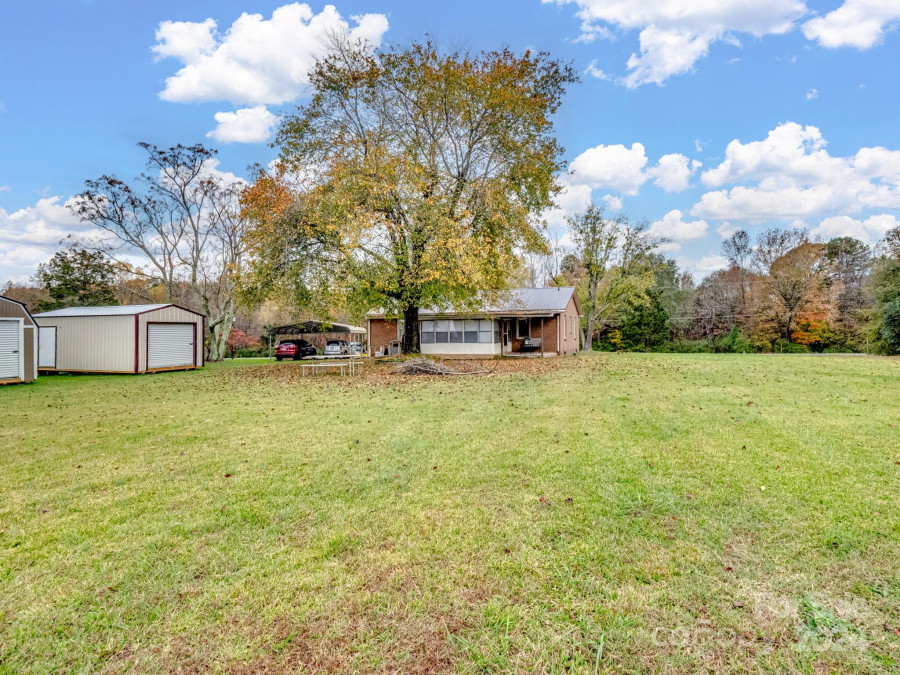 4356 Charles Raper Jonas Hw Alexis, NC 28006