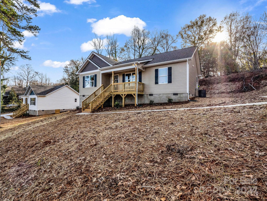 318 Elizabeth Ave Forest City, NC 28043