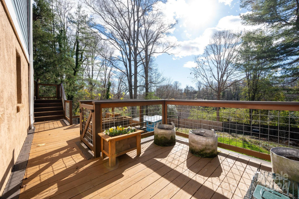 53 Baker Pl Asheville, NC 28806