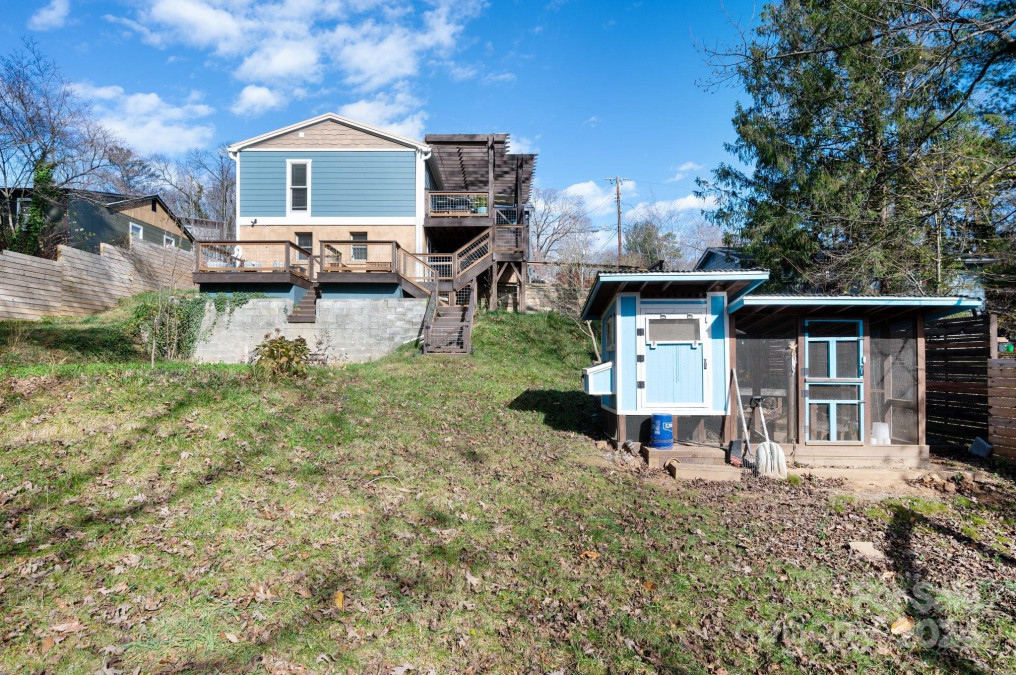 53 Baker Pl Asheville, NC 28806