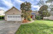 244 Running Briar Rd Fletcher, NC 28732