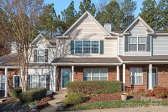 6073 Cougar Ln Charlotte, NC 28269