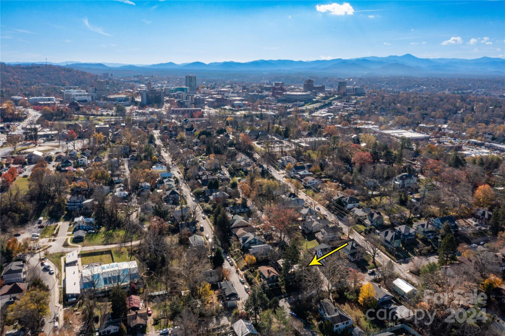 297 Hillside St Asheville, NC 28801