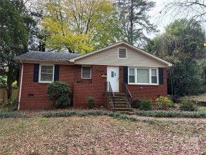 4426 Holbrook Dr Charlotte, NC 28205