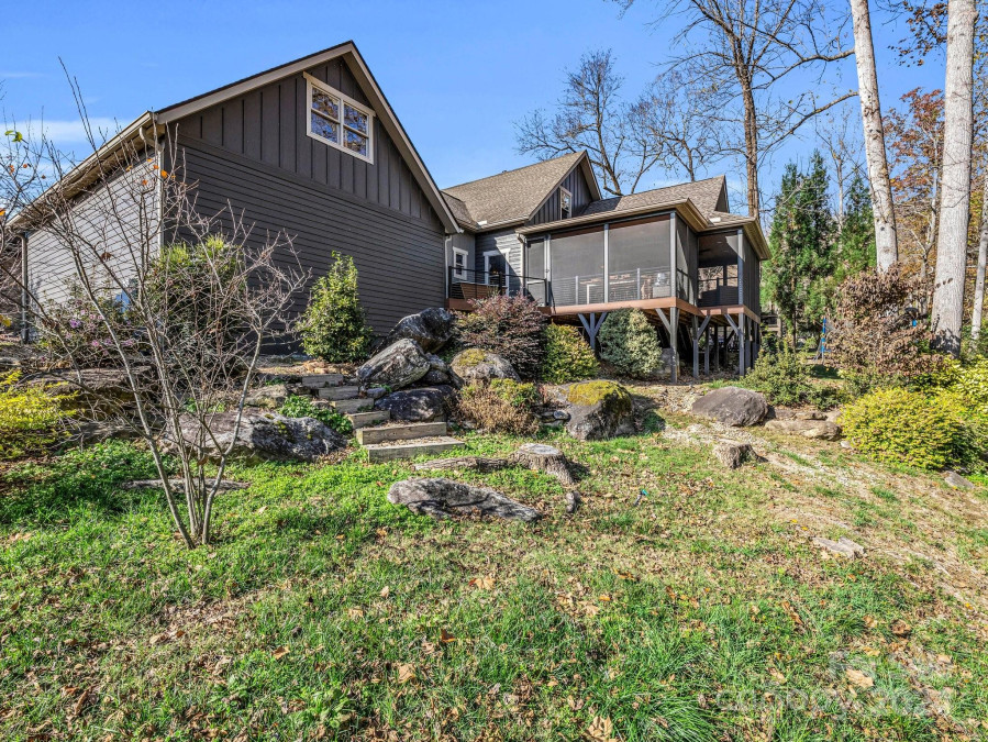 268 Firefly Cv Lake Lure, NC 28746