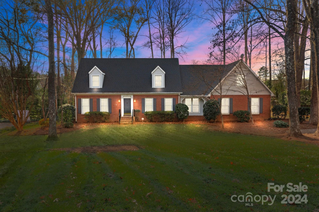 516 Pine Rd Davidson, NC 28036