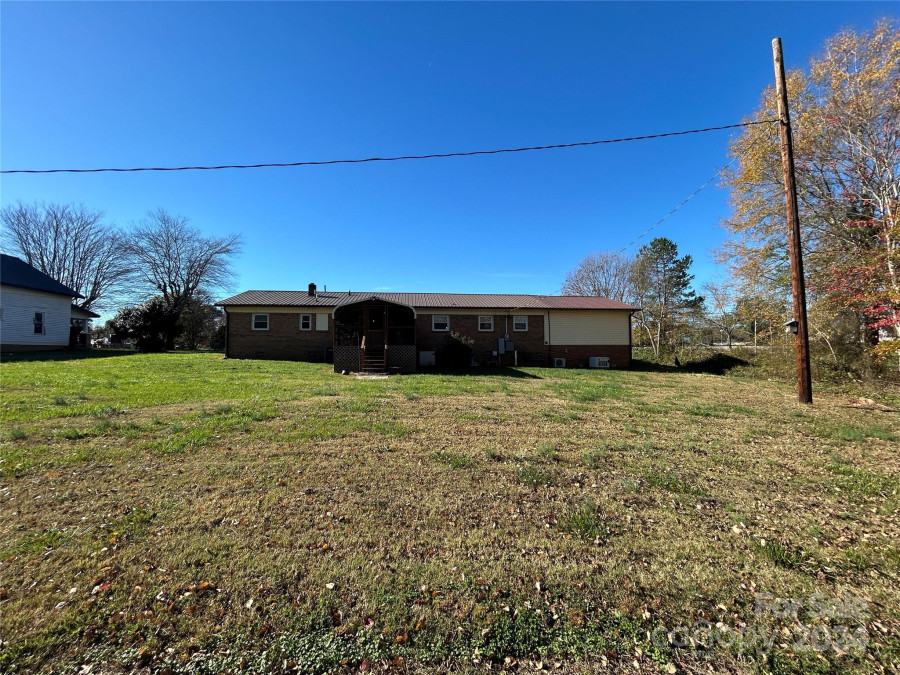 7855 Nc Highway 90 E None Stony Point, NC 28678