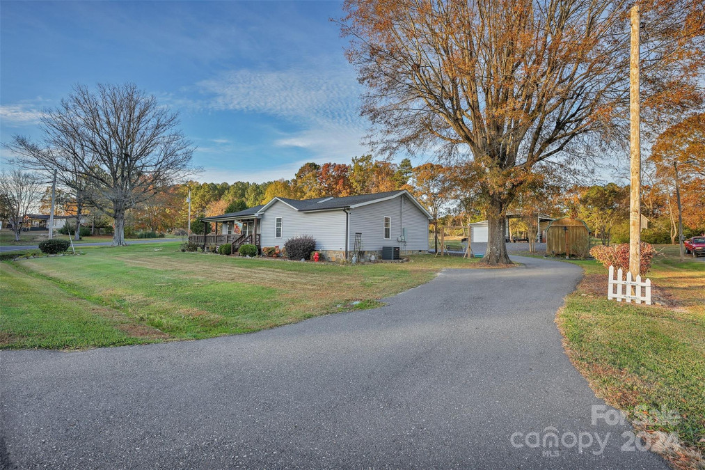 37443 Melton Rd Albemarle, NC 28001