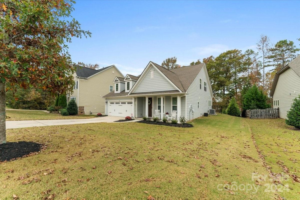 1804 Sutter Creek Dr Waxhaw, NC 28173