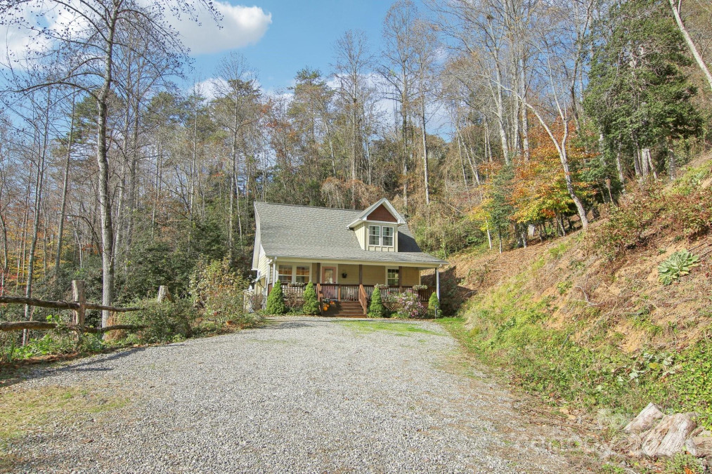 155 Rio Bravo Dr Sylva, NC 28779