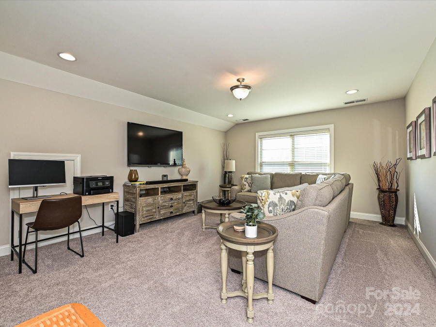 946 Emory Ln Fort Mill, SC 29708