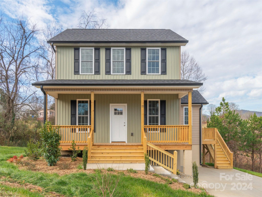 12 Westmore Dr Asheville, NC 28806