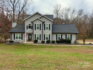 3993 Seaver Ct Hickory, NC 28602