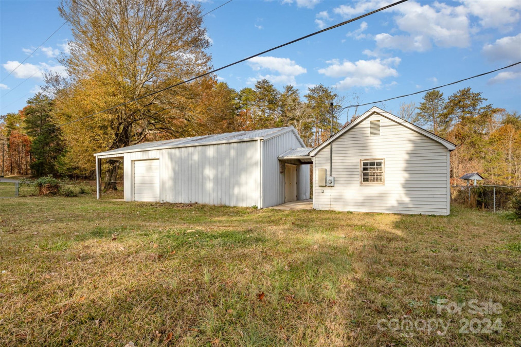 122 Old Peach Orchard Rd Gastonia, NC 28052