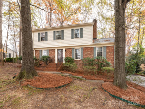 2742 Creekbed Ln Charlotte, NC 28210