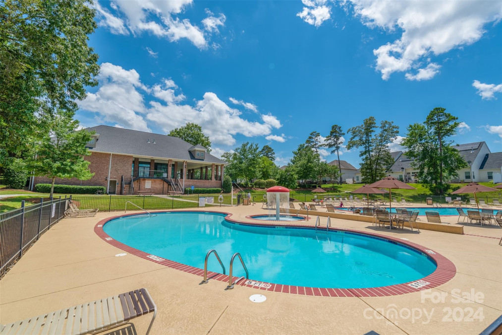 282 Fischer Rd Fort Mill, SC 29175