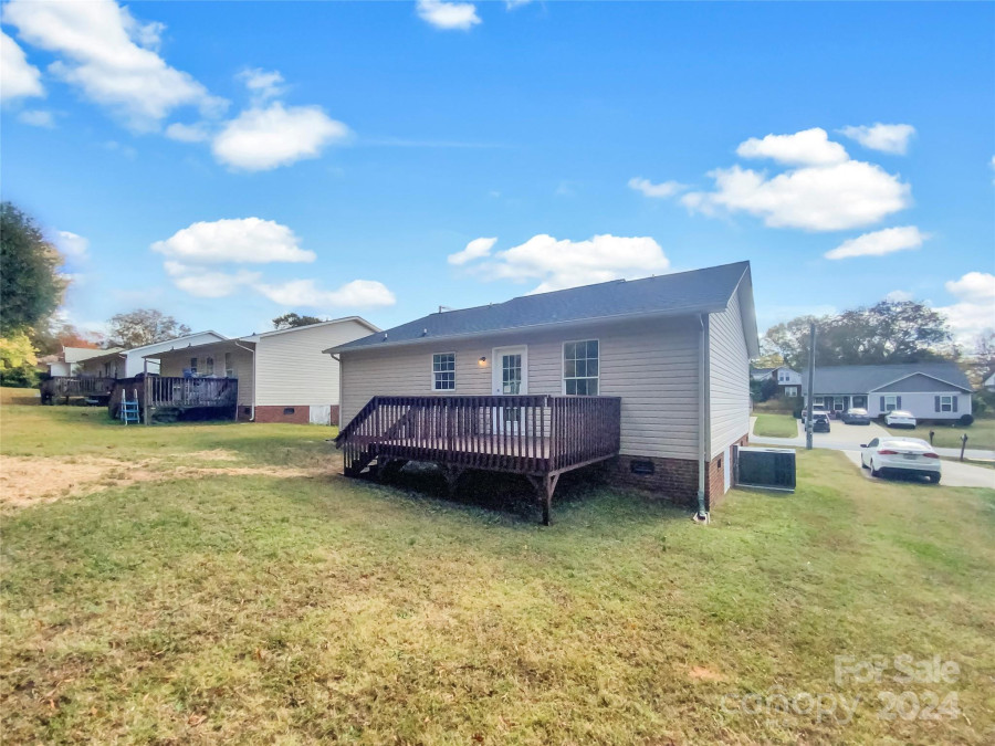 236 Kimball St Kannapolis, NC 28081