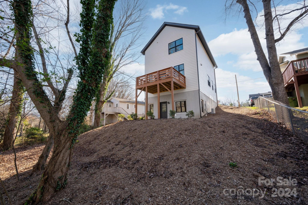 88 Pershing Rd Asheville, NC 28805