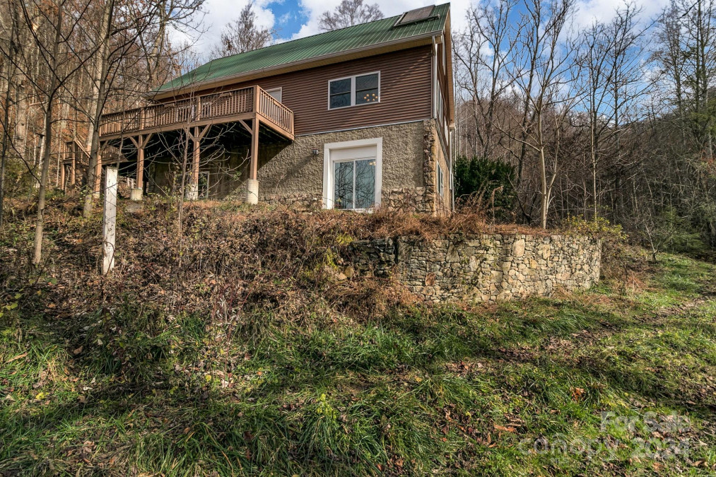 278 Kelses Valley Dr Mars Hill, NC 28754