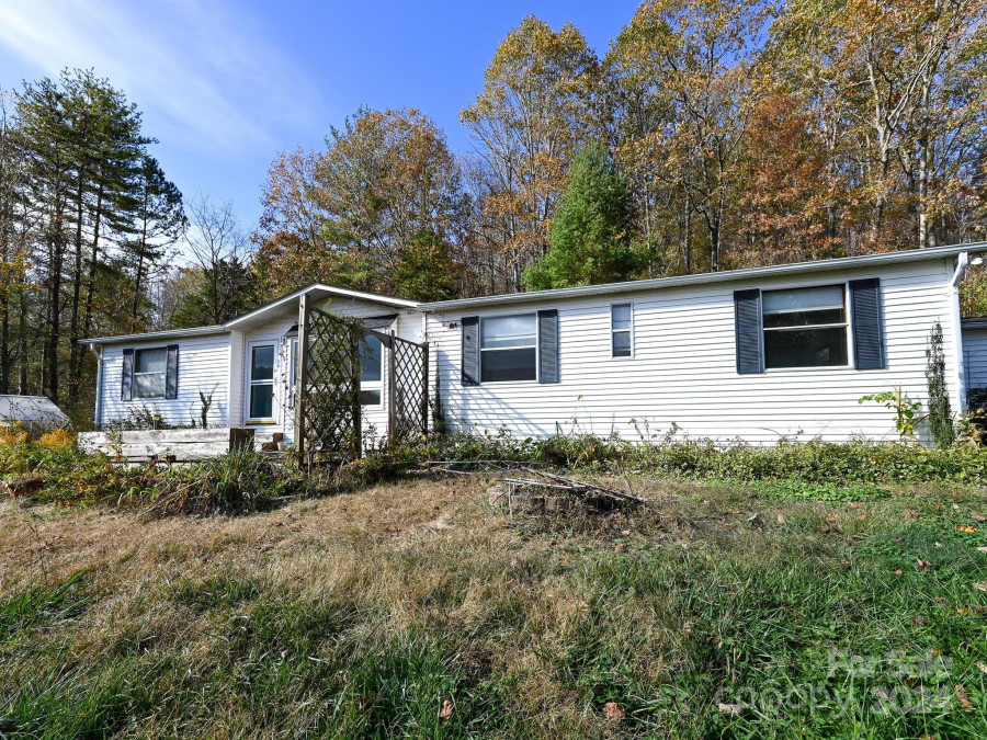 43 Ebb Burnette Rd Weaverville, NC 28787