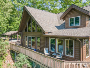 220 Circle Pines Dr Rosman, NC 28772