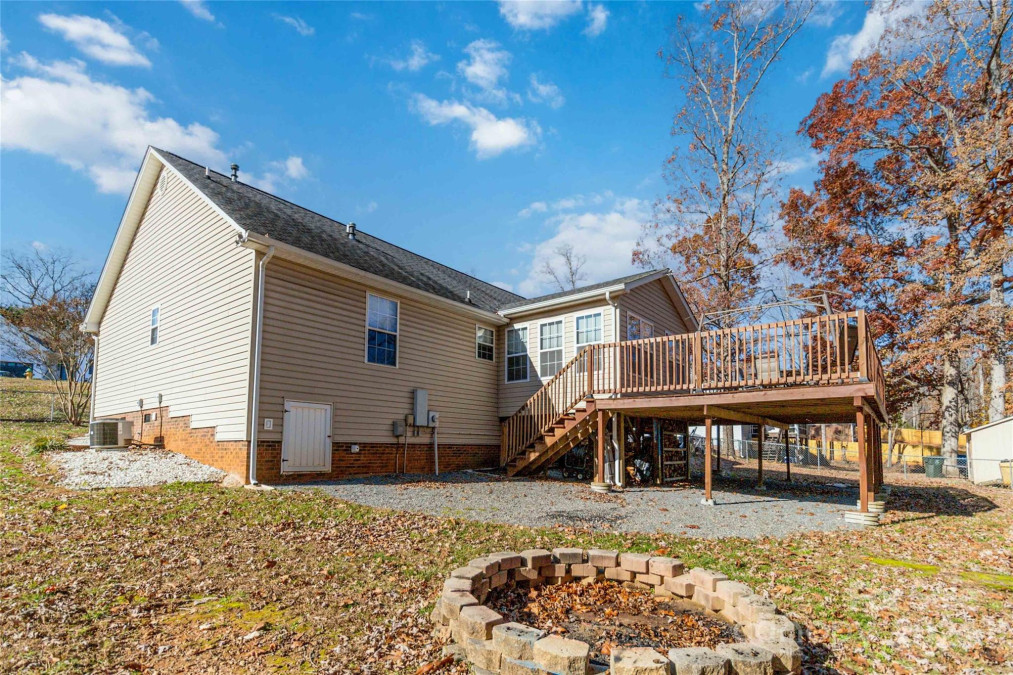 926 Brooklee Dr Kings Mountain, NC 28086