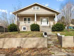 69 5th Ave Asheville, NC 28806