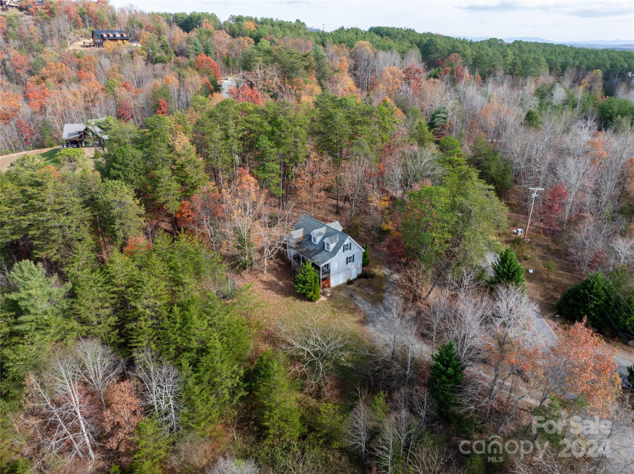 2516 Grassy Knob Rd Mill Spring, NC 28756