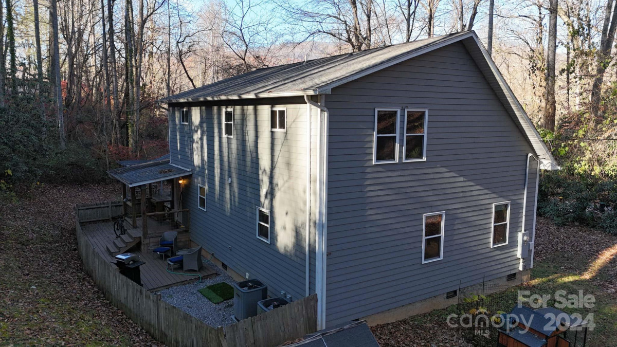 44 Laurel Branch Rd Sylva, NC 28779