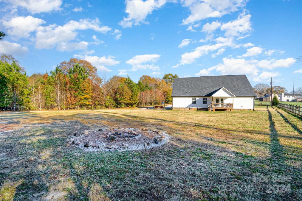 473 Griggs Rd Clover, SC 29710