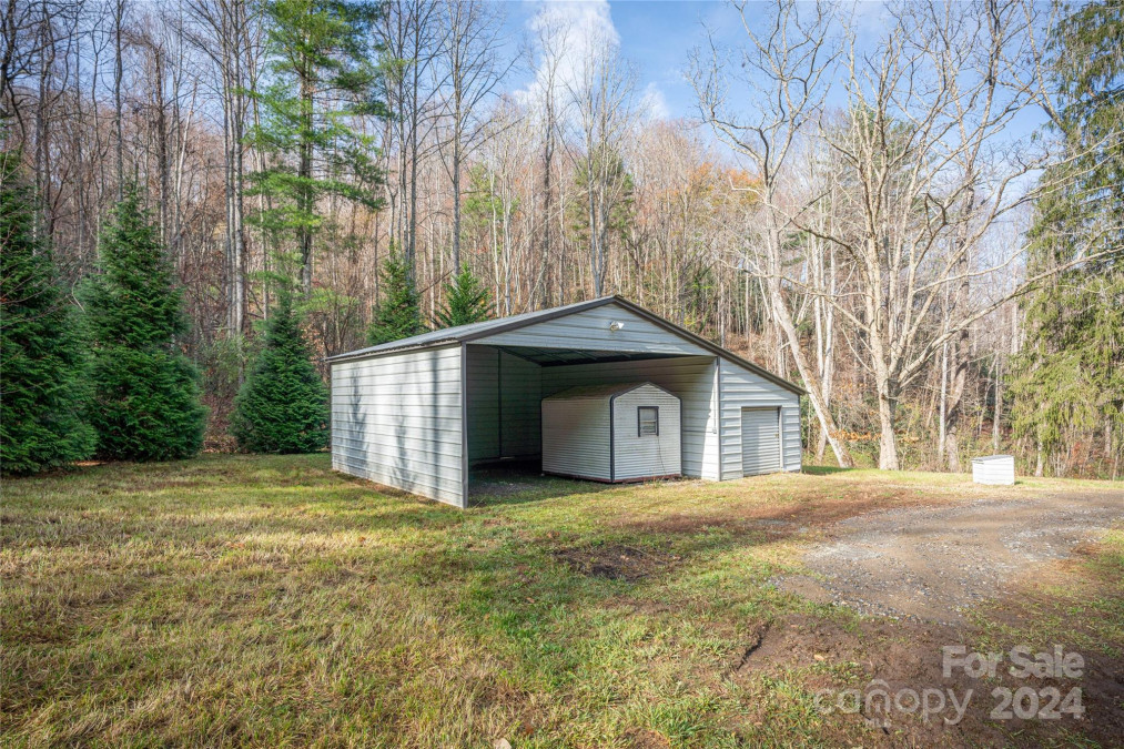 629 Flynn Branch Rd Fletcher, NC 28732