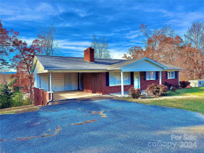 5746 Hardy Duckworth Rd Morganton, NC 28655