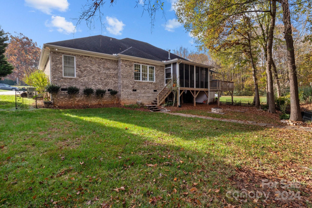 202 Stone Ridge Dr Salisbury, NC 28146