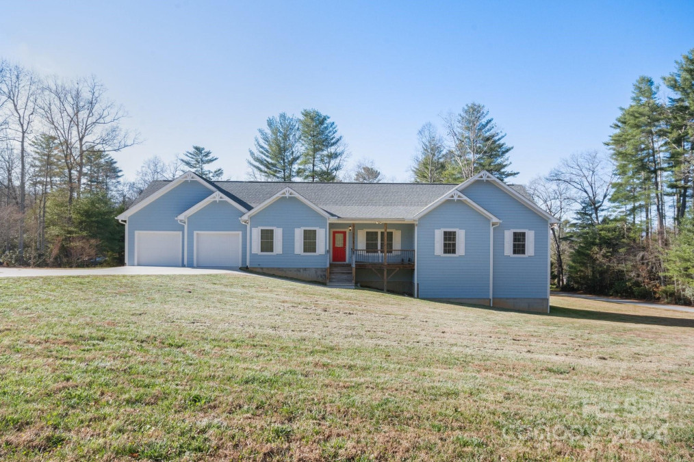 321 Benjamins Way Hendersonville, NC 28792