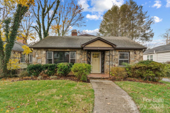 4 Baird Ln Asheville, NC 28804