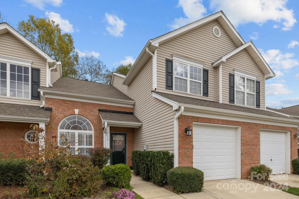 3132 Summerfield Ridge Ln Matthews, NC 28105