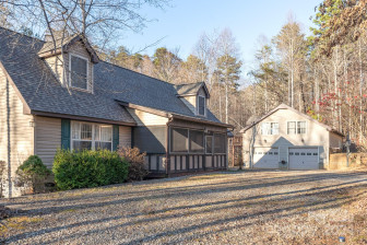 168 Wolf River Ln Lake Lure, NC 28746