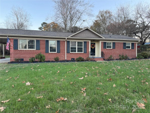 1924 Lincolnton Hw Cherryville, NC 28021