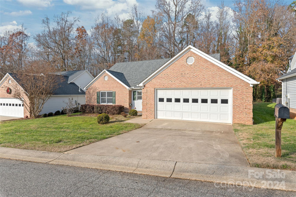 914 Hidden Creek Cir Salisbury, NC 28147