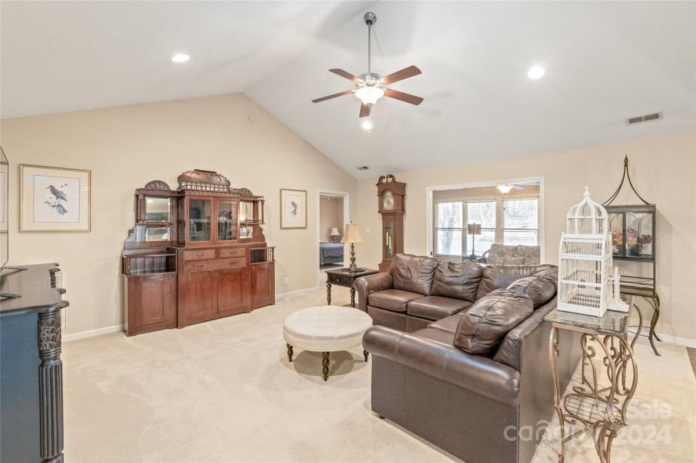 914 Hidden Creek Cir Salisbury, NC 28147