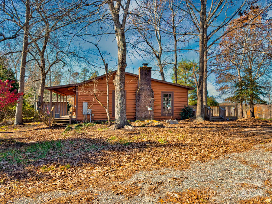 426 Jonas Rd Rutherfordton, NC 28139