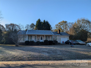 213 Timberland Dr Grover, NC 28073