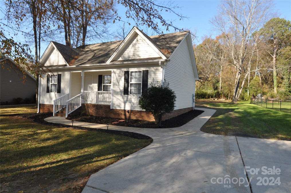 102 Hardin St Chester, SC 29706