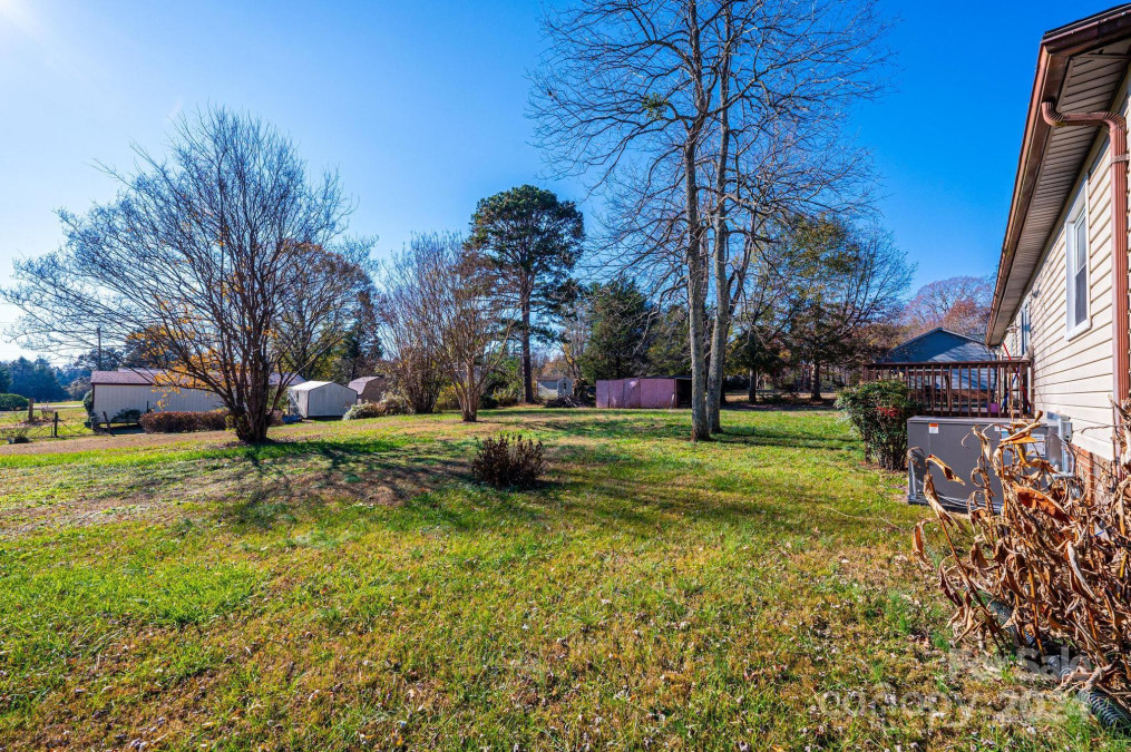 4115 Conley St Newton, NC 28658