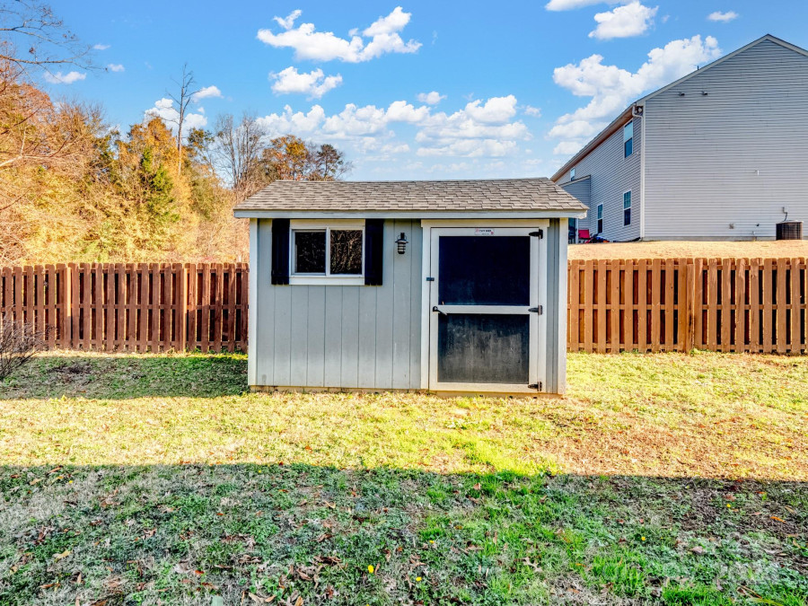 316 Weavers Glenn Pl Charlotte, NC 28262