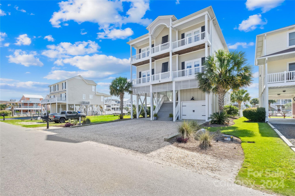 5 Dare St Ocean Isle, NC 28469